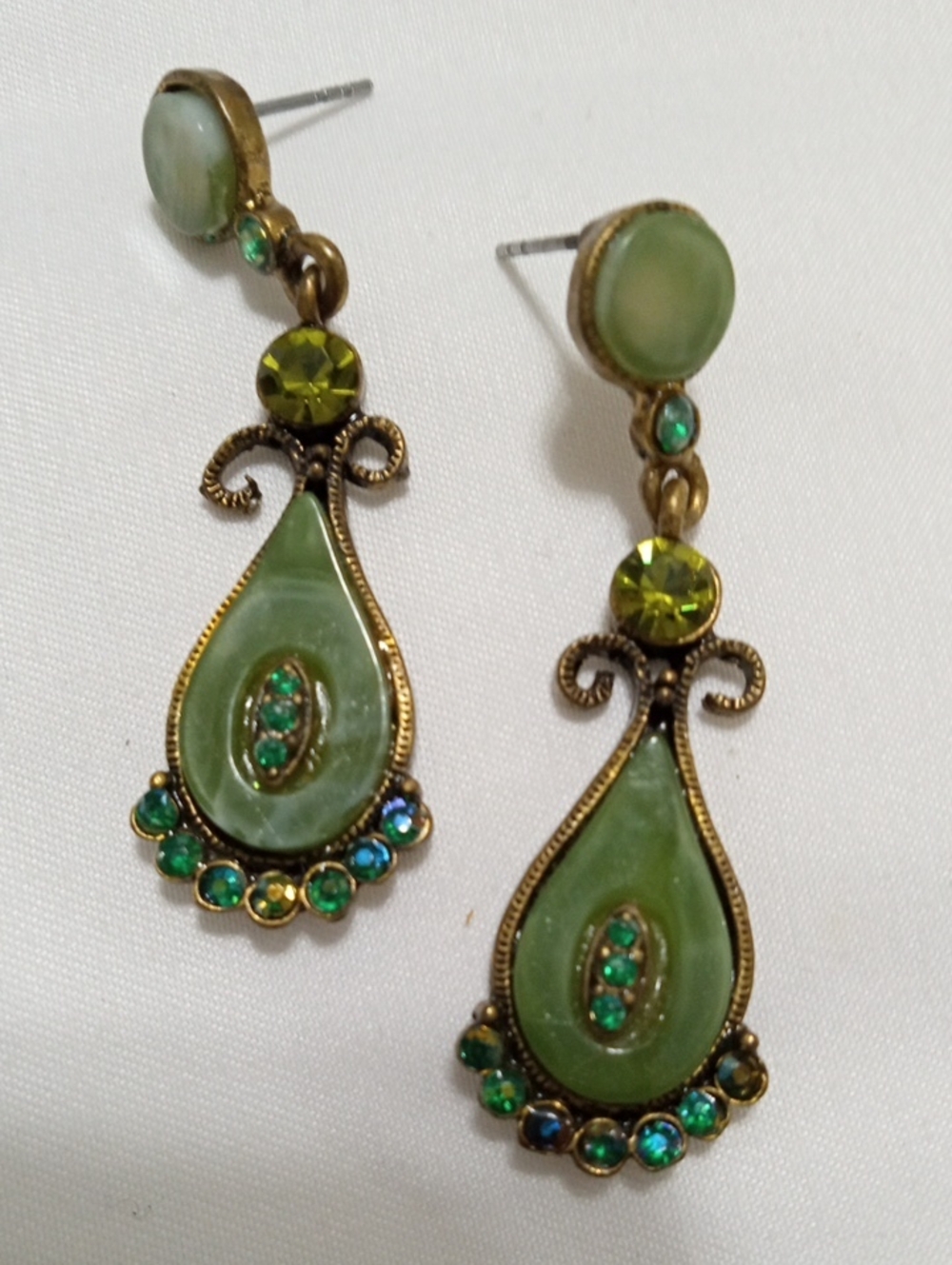 Vintage Green Crystal And Colored Crystals Earrings